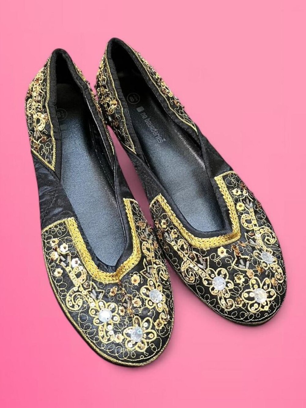 Vintage Y2K No Boundaries ballet flats